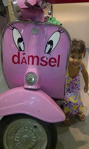 images_cute_pink_scooter