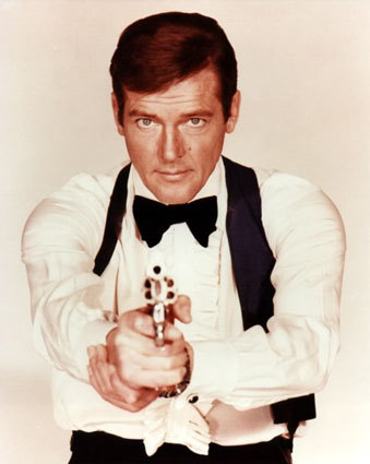 Roger-Moore-James-Bond