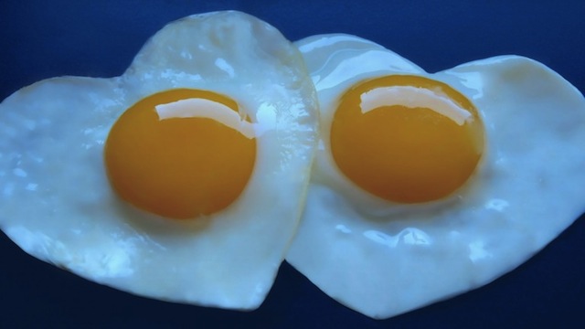 egg-art-love