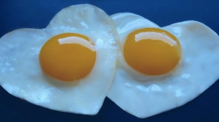 egg-art-love